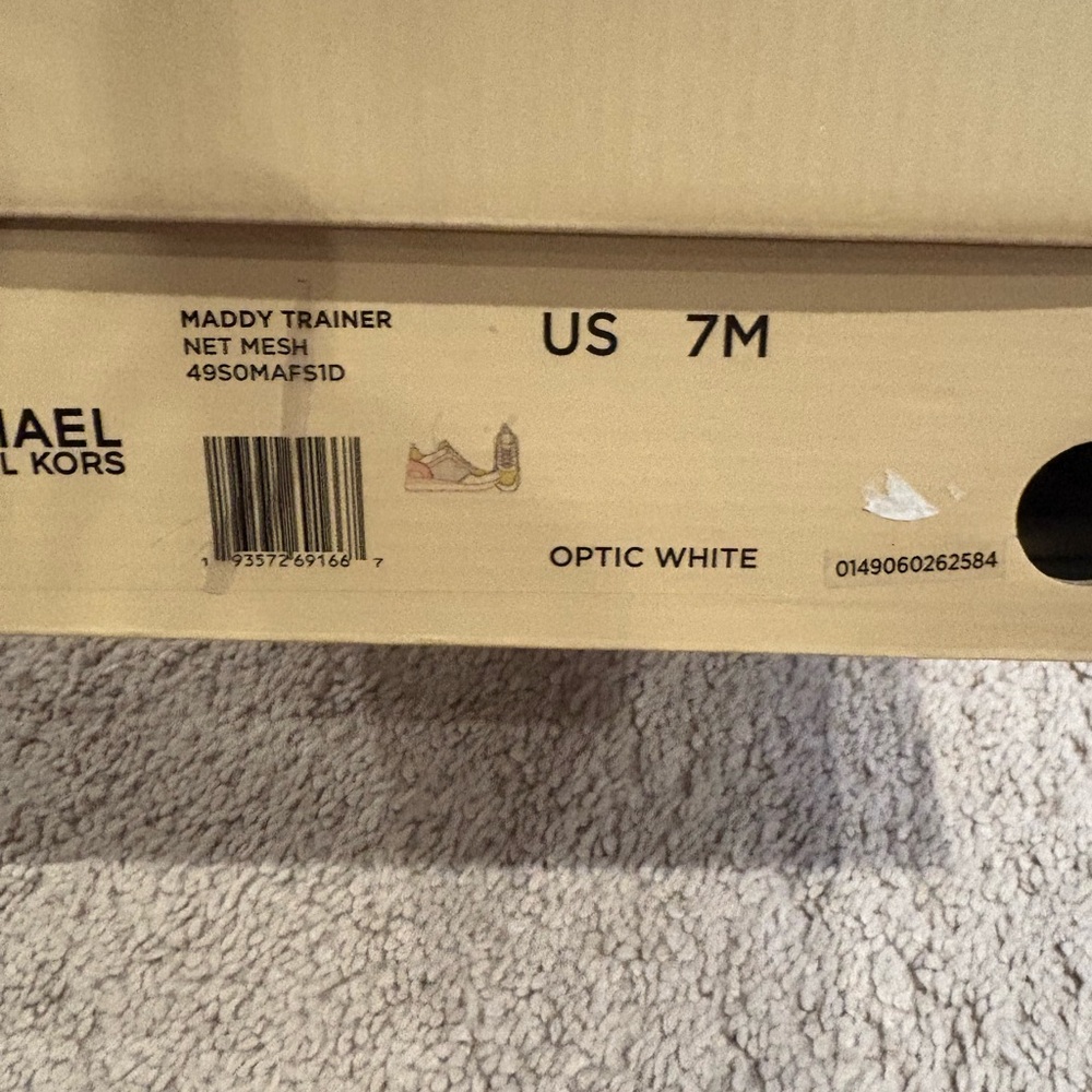 MICHAEL KORS Maddy Trainer Sneakers US 7 Optic White $160NEW - Picture 5 of 14